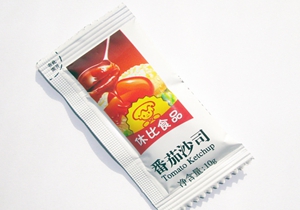 廣科機(jī)械液體包裝機(jī)有什么特點(diǎn)，醬料包裝機(jī)有什么用